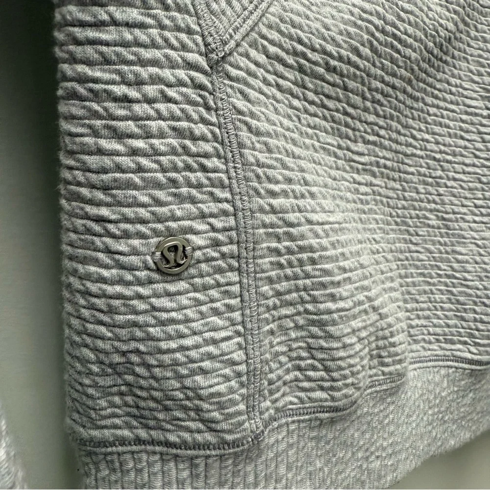 Lululemon Easy Going Jacket Heathered Silverscreen Grey | Size 4